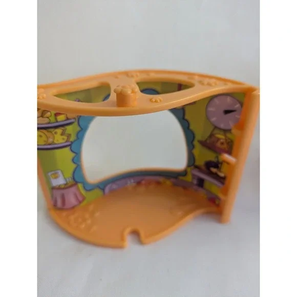 Hasbro Littlest Pet Shop LPS Furniture Accessory Lot Bathtub Wheel Chairs Tables - Picture 7 of 8